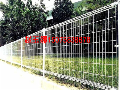 雙圈隔離網(wǎng)圍欄