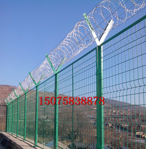 監(jiān)墻巡邏道專用隔離網