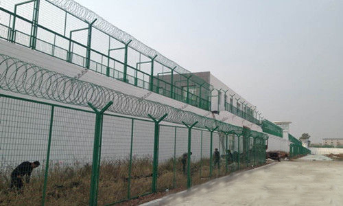 監(jiān)獄隔離網安裝