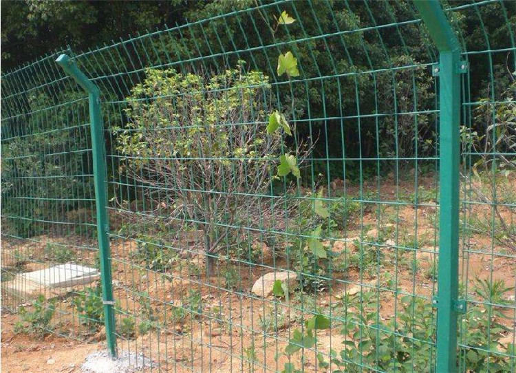 雙邊絲護欄網施工時 應該注意的問題？