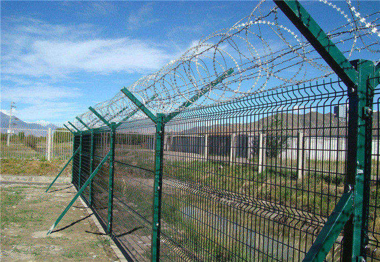 民用機(jī)場(chǎng)鋼筋網(wǎng)圍界網(wǎng)規(guī)格參數(shù)